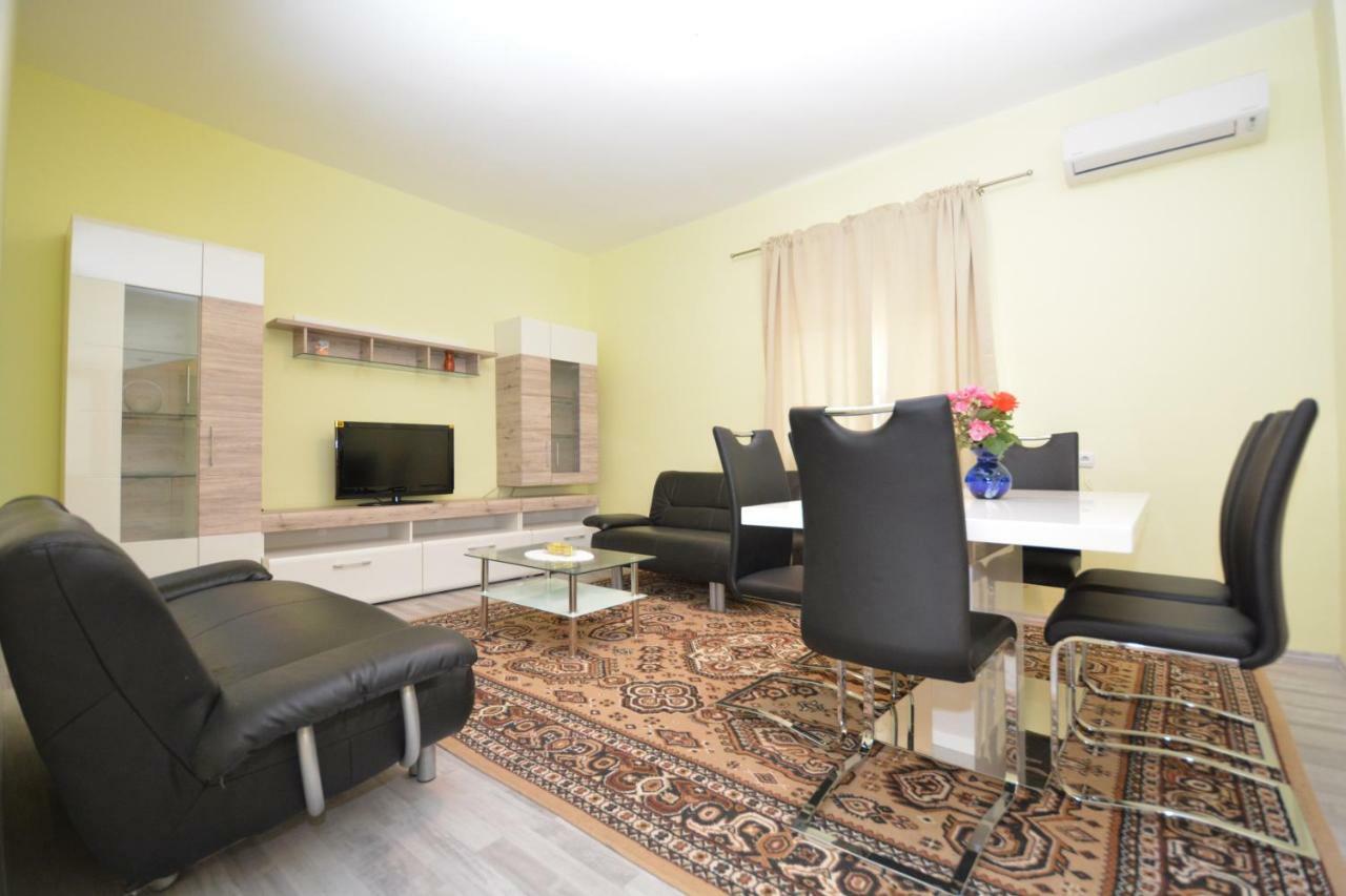 شقة Apartman Susic Policnik المظهر الخارجي الصورة